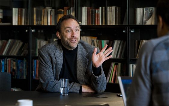 Wikipedia-gründer Jimmy Wales er en ivrig tilhenger av fritt innhold og fri programvare.
