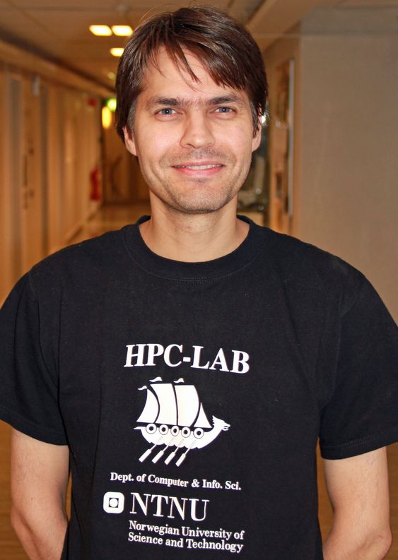 Rune Erlend Jensen er stipendiat og jobber med å forbedre kompilatorer.