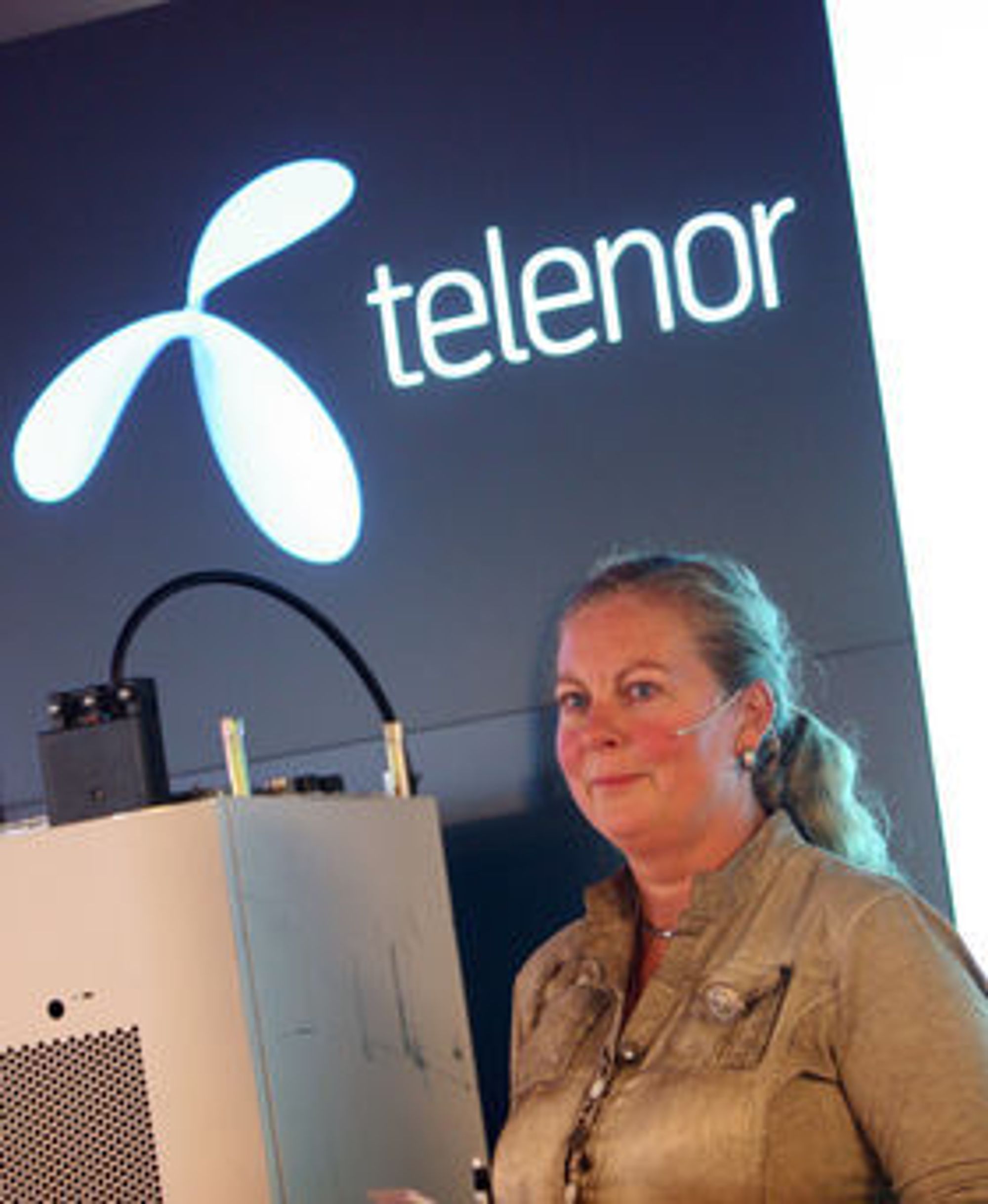 - At bransjen samarbeider om mobil lommebok er fordelaktig for kundene, sier Telenor-direktør Berit Svendsen.