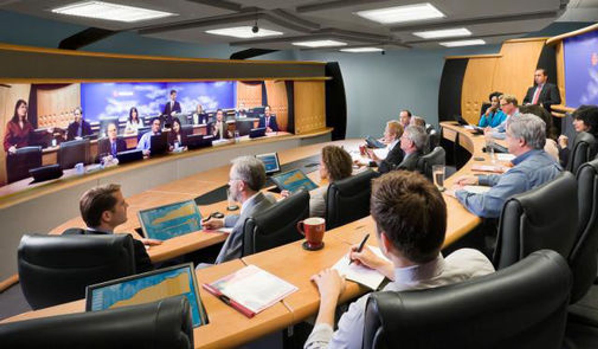 Polycom-løsning for stort videokonferanserom.