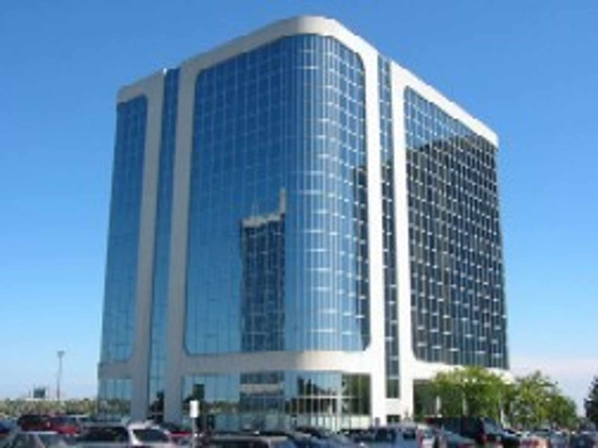 Nortel har et imponerende hovedkvarter i Toronto.