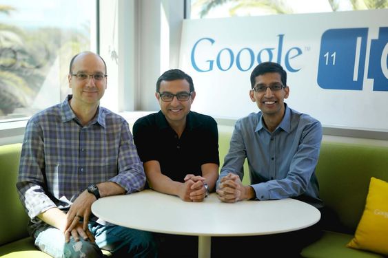 Tre av Googles ledende teknologisjefer i forkant av Google IO 2011. Fra venstre Andy Rubin, Vic Gundotra og Sundar Pichai