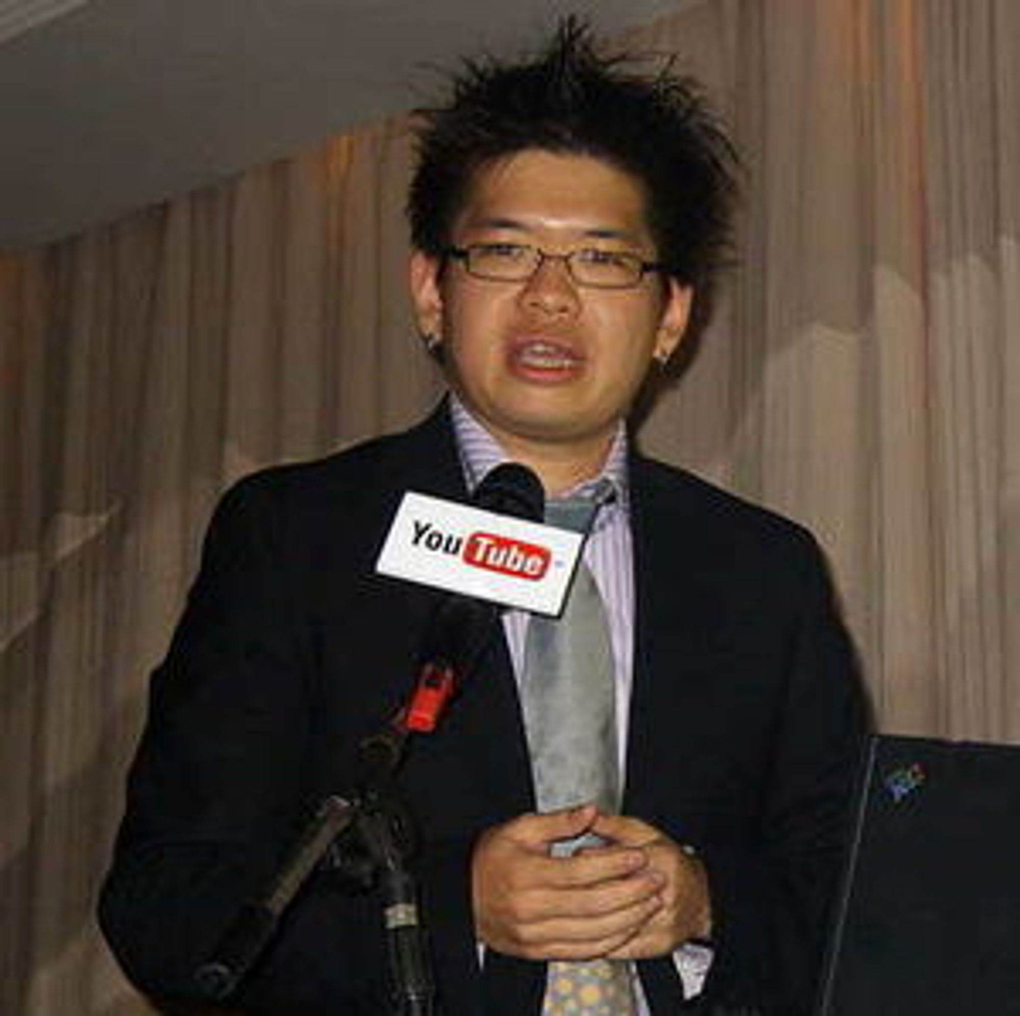 Steve Chen, på pressekonferanse i Taiwan i 2007. (foto: Rico Shen)
