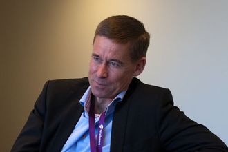 August Baumann har lang erfaring fra telebransjen. Nå blir han sentral i utviklingen av Atea i en periode der IT og telekom smelter sammen.
