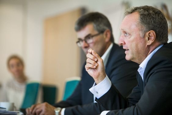 TDC-topp Carsten Dilling besøkte kontoret i Norge forrige uke. Det ledes av Ketil Kivedahl, til venstre i bildet.