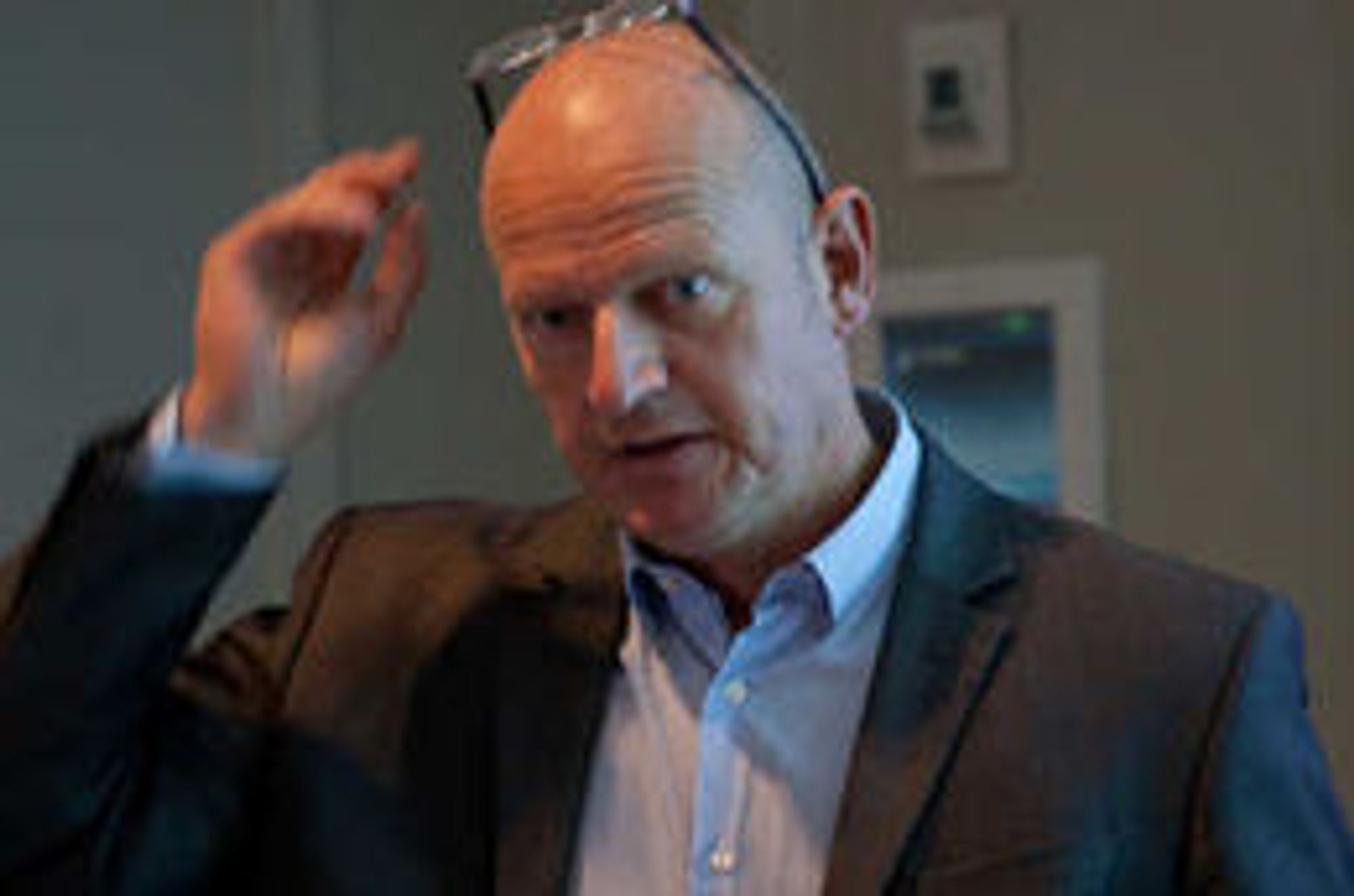 De rødgrønne har utvist altfor liten handlekraft, mener Bjørn Rønning i Norsk Fiberforening.