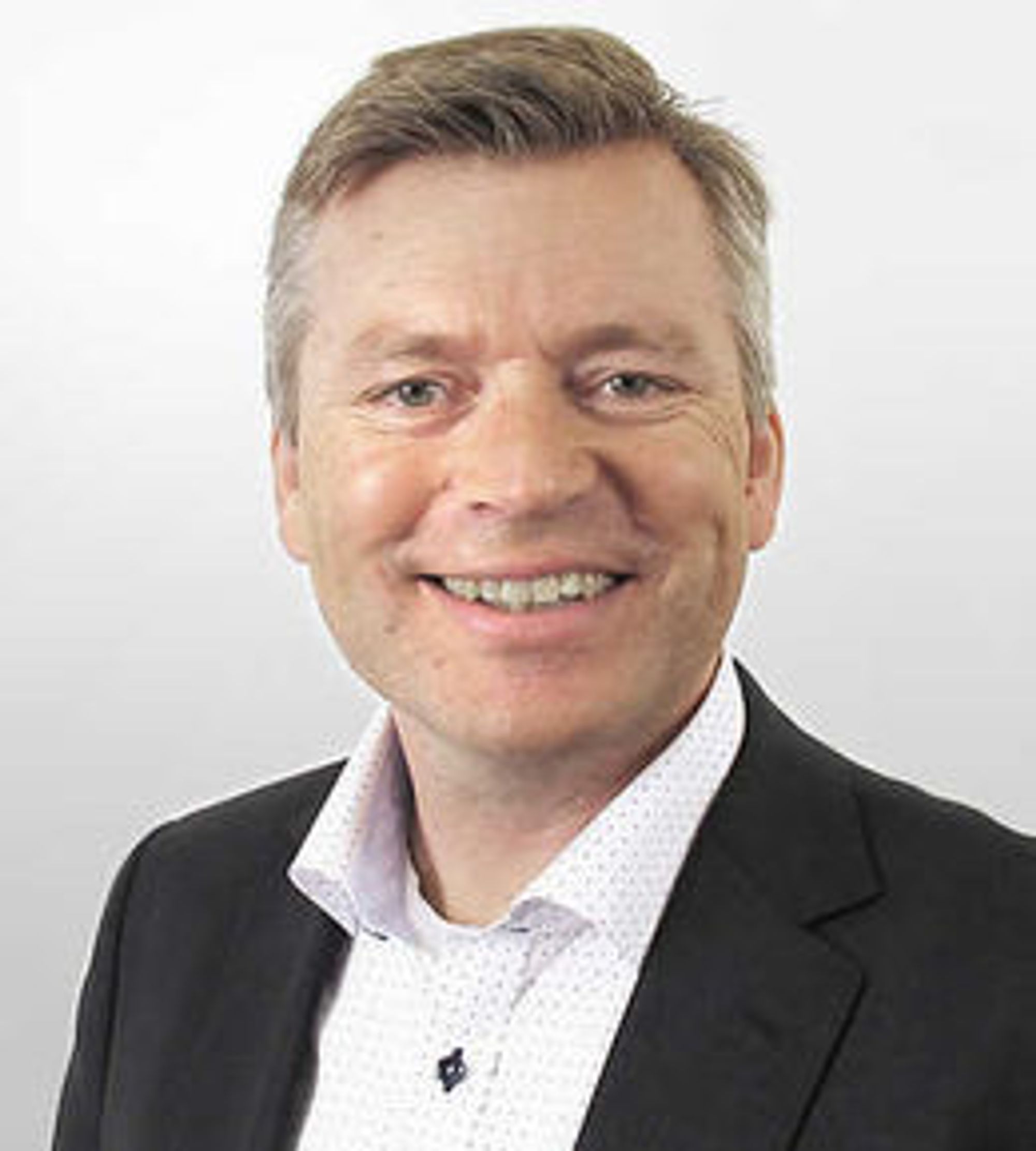 Knut Abrahamsen er salgssjef for storkunder i Broadnet.