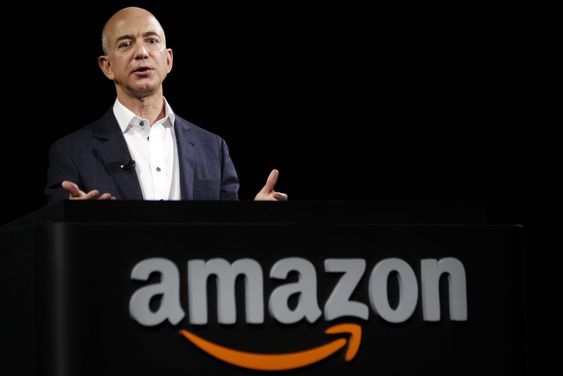 Jeff Bezos var tett involvert i utviklingen, og presset frem funksjoner ingen egentlig ville ha, skriver Fast Company.