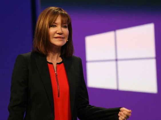 Julie Larson-Green overtar som direktør for all maskinvare i Microsoft.