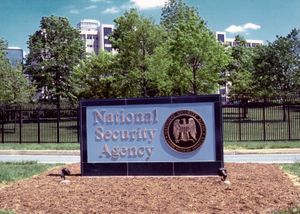 NSA-skilt.300x214.jpg