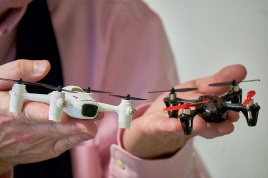 Begge Hubsan-dronene er relativt små, men i de beskjedne kroppene lurer store krefter.