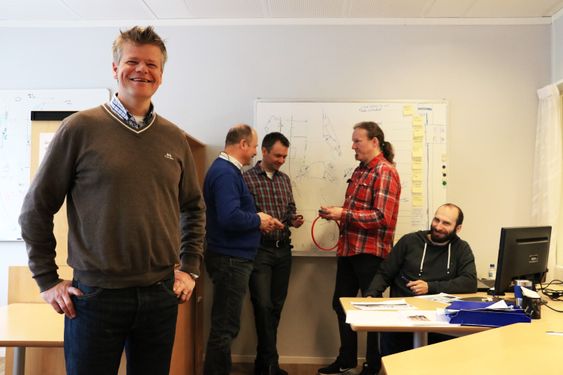 Daglig leder Christopher Carlsen (f.v), Brede Thorkildsen, Bjørn Trygve Hansen, Bert Pasop og Alexandr Tcacenco.