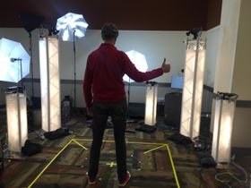 Microsoft Holoportation baserer seg på en rekke 3D-kameraer, samt briller for utvidet virkelighet.