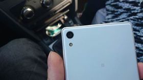 Hovedkameraet skal også være på 13 megapiksler.