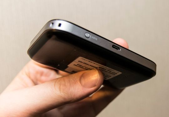 640 kroner betalte jeg for 10 gigabyte og best mulig dekning. Samt leie av selve dingsen. En forhåndsfrankert konvolutt kom med i esken, slik at man bare kan poste den fra hotellresepsjonen når man sjekker ut.