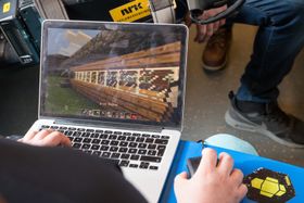 Minecraft på t-banen var ikke noe problem.