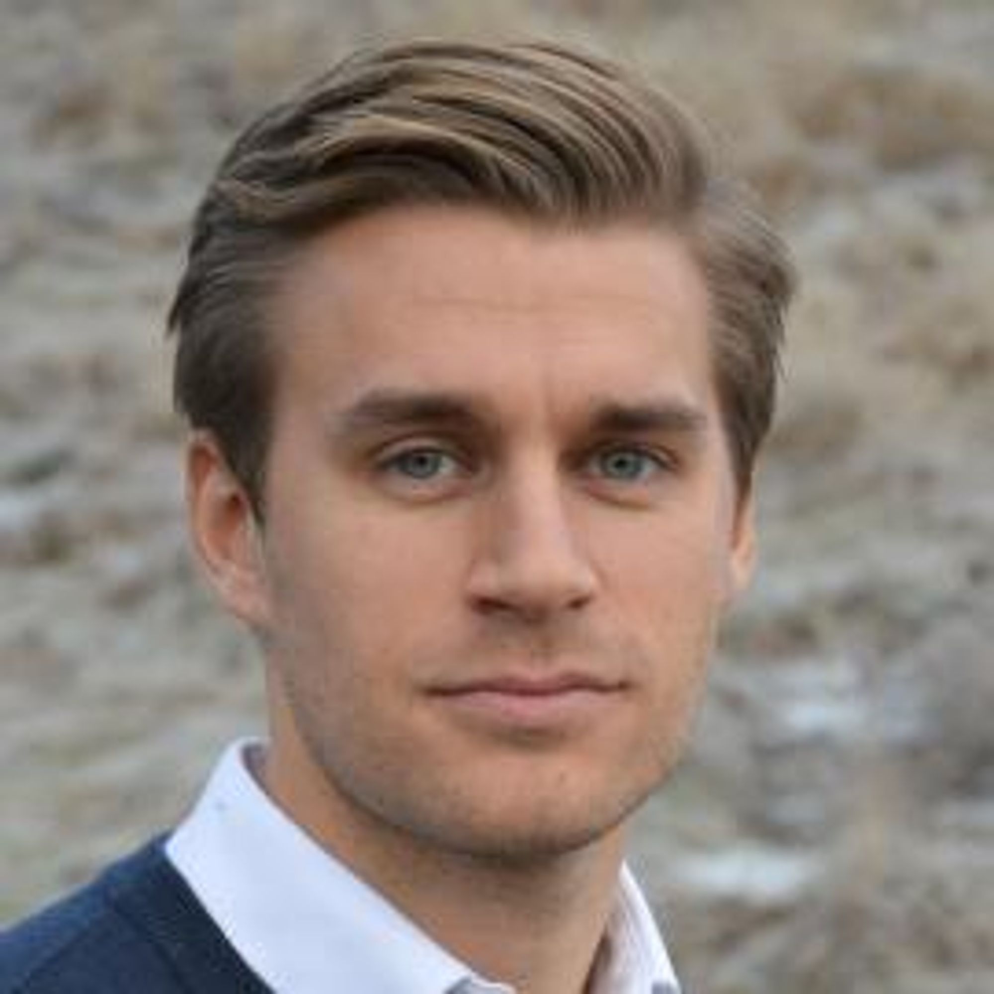 Kristian Fredheim er kommunikasjonsrådgiver i Telia.