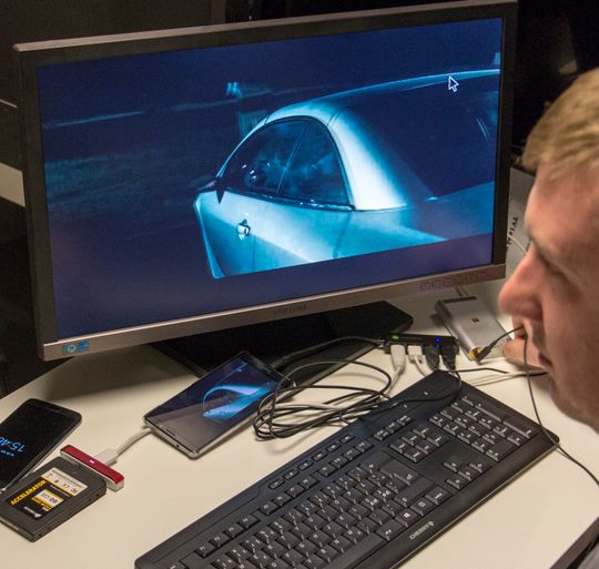 Etter hard jobbing i Word passet det greit å spenne av med litt film.