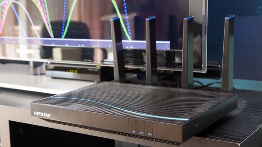 Netgear Nighthawk X8 er en av de trådløse ruterne som nå støtter Wave 2.