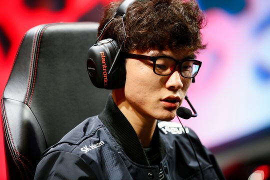 Verdens beste League of Legends-spiller, Lee «Faker» Sang-hyeok har styrt SK Telecom T1 til nok en gullmedalje i den koreanske ligaen, LCK.