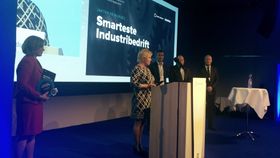 Finansminister Siv Jensen overrakte prisen på Industrikonferansen mandag.