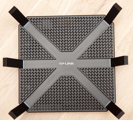 TP-Link Archer C3200.