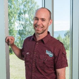 Førsteamanuensis, Erik Hjelmås, ved avdeling for informatikk og medieteknikk ved Høgskolen i Gjøvik.