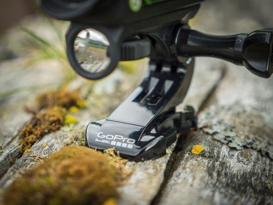 Kameraet kan brukes med fester fra GoPro.