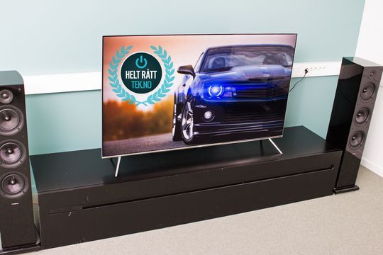 Skal du bruke 12 000 kroner på en TV, vil vi anbefale deg å kjøpe KS7005.
