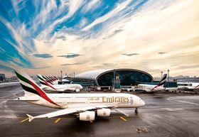Veksten på DXB går hånd-i-hånd med veksten til Emirates. Her er ett av selskapets 80 A380-800.