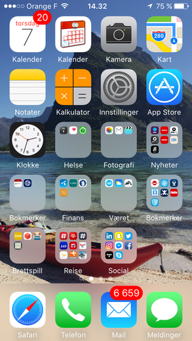 Min hjemskjerm: Ingunn har organisert appene sine i et ryddig mønster. Det later ikke til at hun har like god kontroll over e-posten...