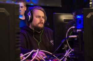 Pål «Polly» Kammen under Telenorliga-finalen på SpillExpo høsten 2015.