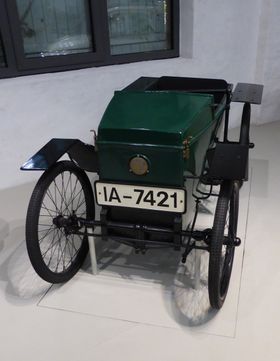 En 1921-modell Slaby-Beringer Elektrowagen, utstilt på Deutschen Technikmuseum i Berlin.