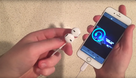 Om Apple droppe hodetelefoninngangen skal telefonen trolig benytte Lightning-standarden, som disse angivelige iPhone 7-ørepluggene indikerer.