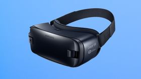 Samsungs Gear VR-briller kan bli etterfulgt av selvstendige VR-briller med skikkelig god oppløsning.
