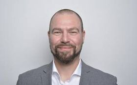 Informasjonsdirektør i Luftfartstilsynet, Frank Gøran Nordheim, prioriterer å bli tydeligere når det gjelder regler for privatpersoner som flyr droner. (Foto: Luftfartstilsynet)