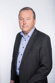 OneCall-sjefen Øistein Eriksen sier de ikke har glemt de gamle kundene sine, selv om de ikke får benytte seg av PrøveKjøp.