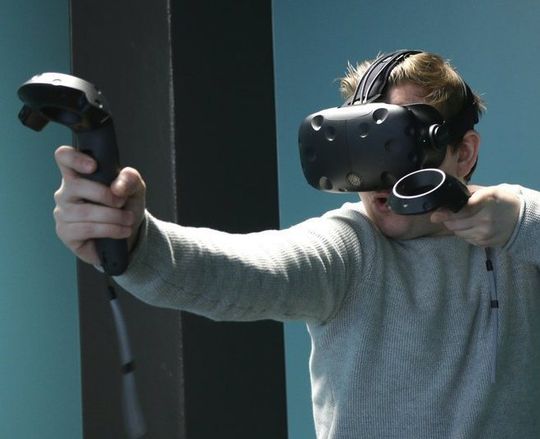 HTC er markedsledende på heftige VR-briller akkurat nå, og har en forholdsvis ny toppmodell på markedet. Vi venter ikke å høre mer fra dem før en eventuell Nexus-lansering sammen med Google.