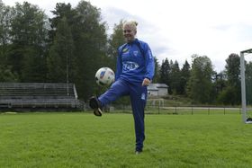 LEGGER TROLIG OPP NESTE ÅR: Solveig Gulbrandsen legger sansynligvis fotballskoene på hyllen etter årets sesong.