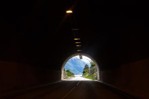 Tunnel.300x200.jpg