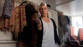 GLAD-GUTT: James Lazar Braathen er en kar med godt humør, og sansen for gode design.