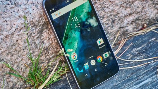Moto G4 Play.