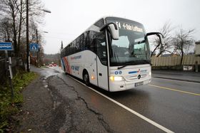 ENESTE BUSS GJENNOM OPPEGÅRD SYD: Når Flybussekspressen legger ned sin rute, vil Oppegård Syd stå totalt uten buss.