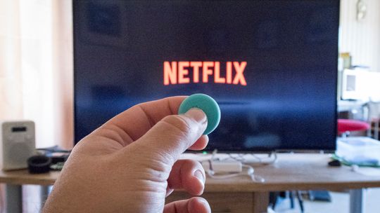 Dette var det kuleste vi fikk til med Flic, men da trengte vi Logitech Harmony som mellomledd.