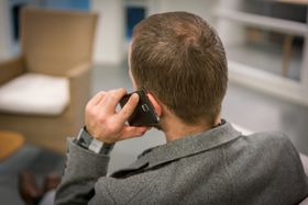 TELEFONVAKT: Alle medarbeiderne har taushetsplikt. De skal ikke forkynne eller gi råd, men å lytte til det du har på hjertet.
