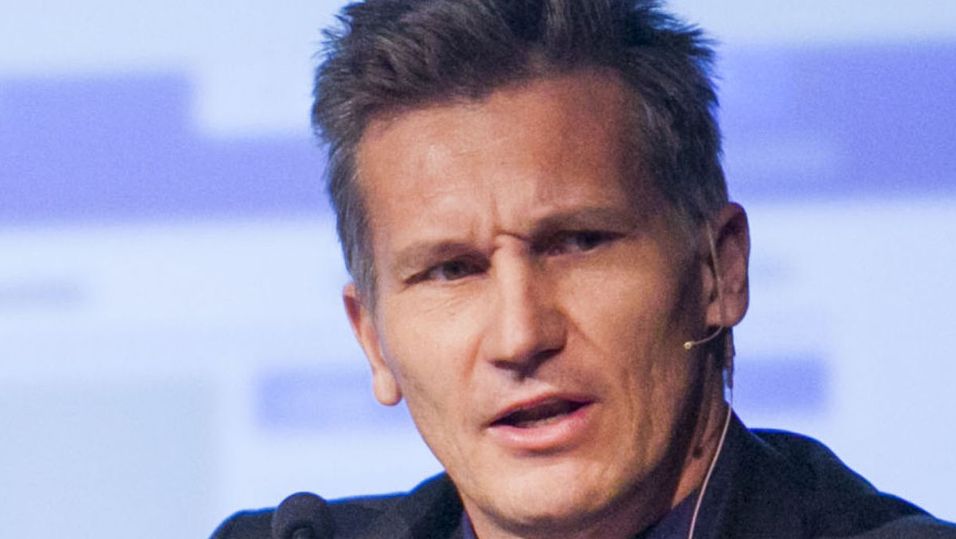 Datatilsynets direktør Bjørn Erik Thon vil kanskje ikke velsigne avtalen mellom Telenor og "Facebook at Work", men avtalen skal være til å leve med - tross hemmeligholdet.