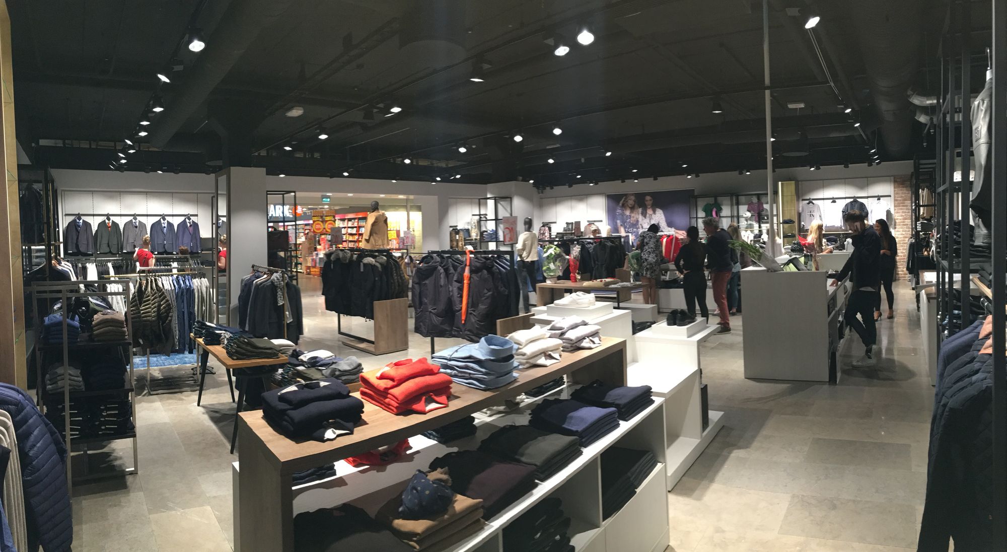 STORT: Den nye butikken er på 265 kvadratmeter.