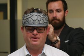 Simen Sommerfeldt i Bouvet merket en slags berusende effekt. Han er spent på fremtiden vil bringe av muligheter for å styre datamaskiner med tankens kraft.