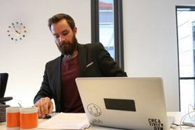 Neurostimulering er en teknologi som ligger nær toppen av Gartners såkalte hypekurve, ifølge Balder Onarheim, som nevner at Ikeas innovasjonslab er på kundelisten.