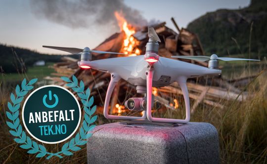 DJI Phantom 4 er langt mer avansert enn «folk flest» trenger, men er du på jakt etter en drone for å lage skikkelig gode videoer, finnes det knapt noen bedre.